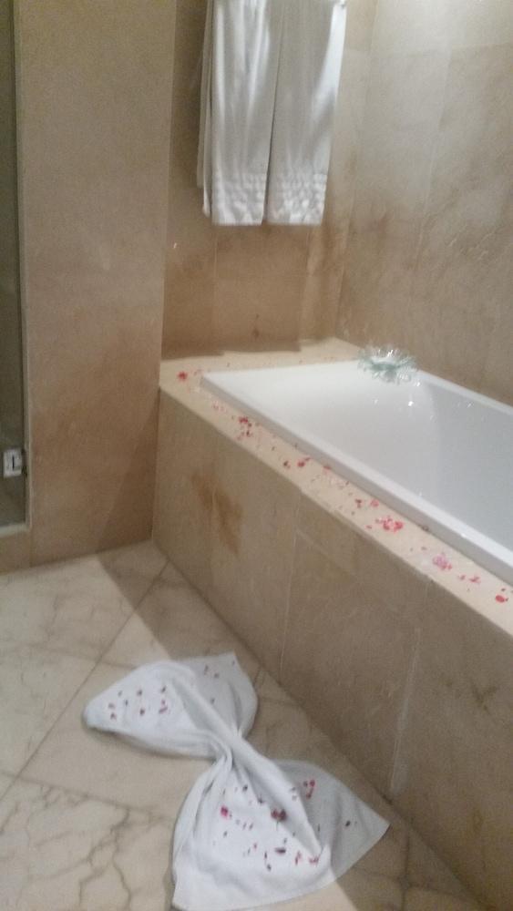 Suites Hotel Mohammed V By Accor Al Hoceïma Eksteriør billede
