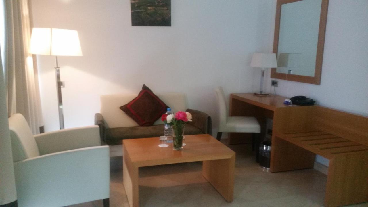 Suites Hotel Mohammed V By Accor Al Hoceïma Eksteriør billede