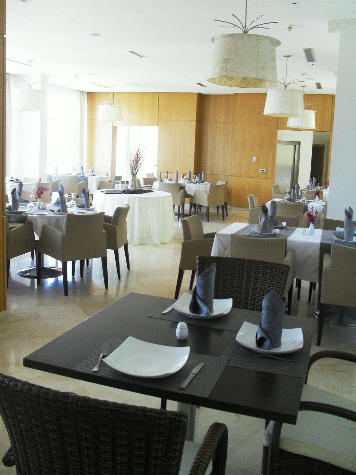 Suites Hotel Mohammed V By Accor Al Hoceïma Eksteriør billede